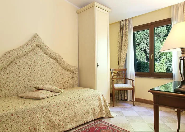 St. Andrew's Garden 5*