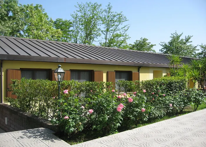 Aparthotel St. Andrew's Garden